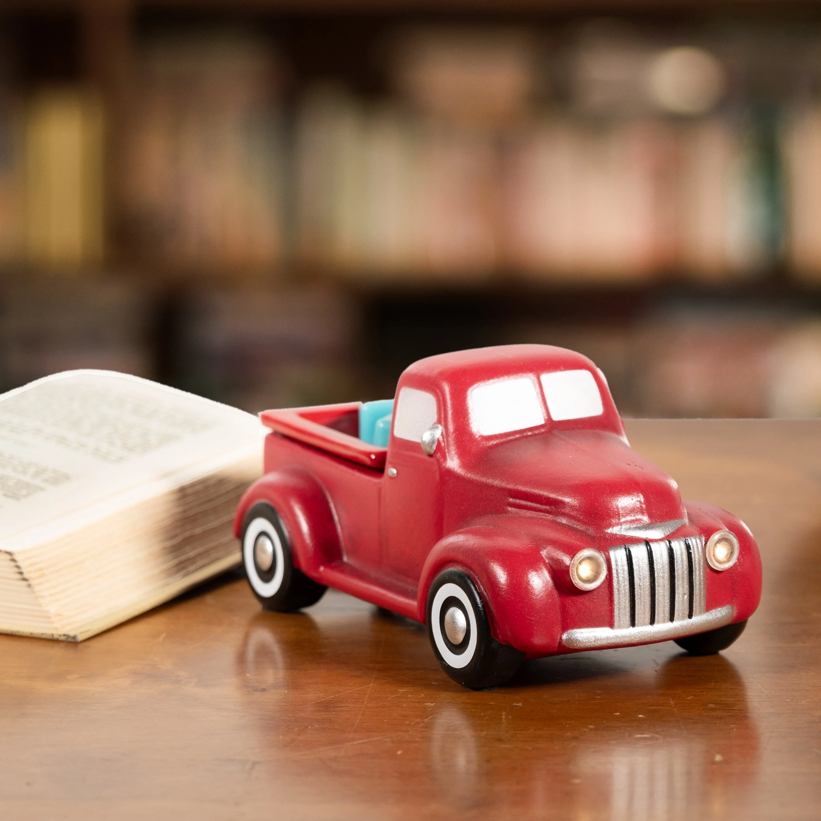 Red Truck Electric Wax Warmer with Bulb - Image 4